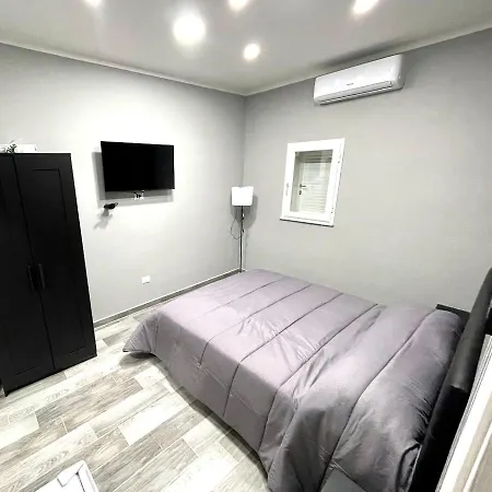 Alojamento de Acomodação e Pequeno-almoço Airport-napoli 3*