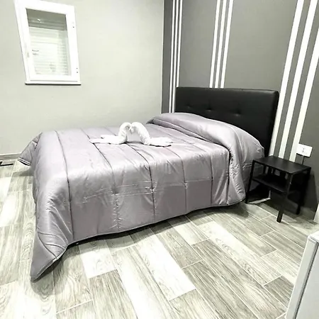 Airport-napoli 3* Nápoles